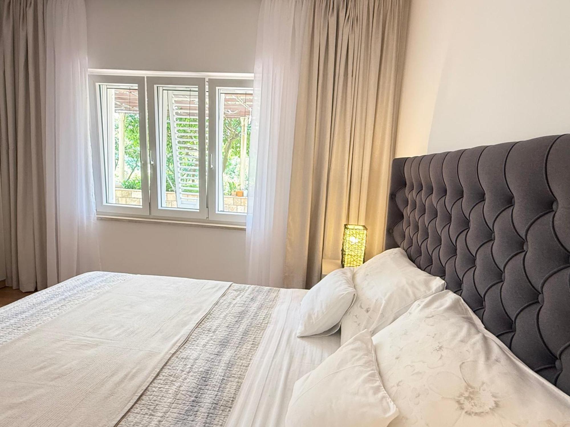 Green Park Apartments Дубровник Екстериор снимка